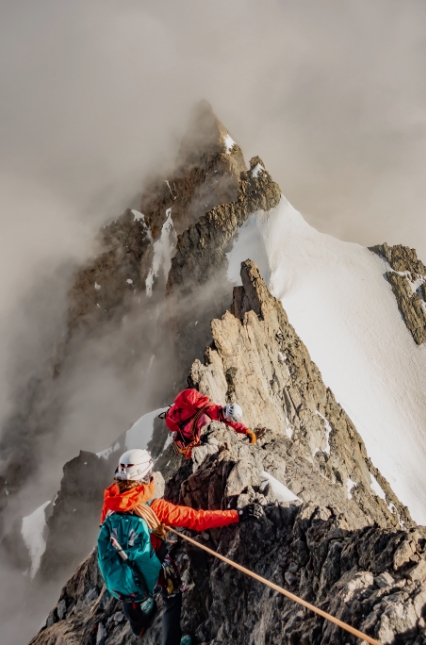 Location baudrier alpinisme, escalade, ski alpinisme